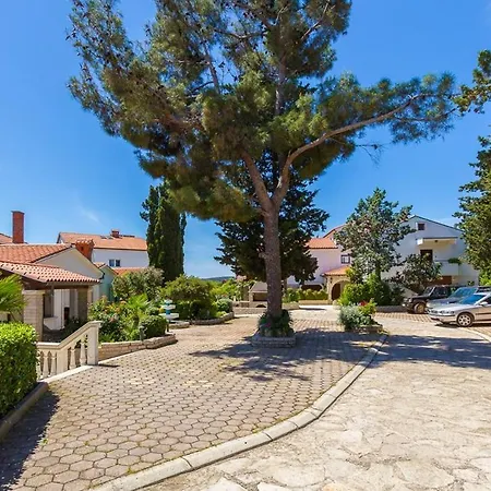 Apartman Zdravko *