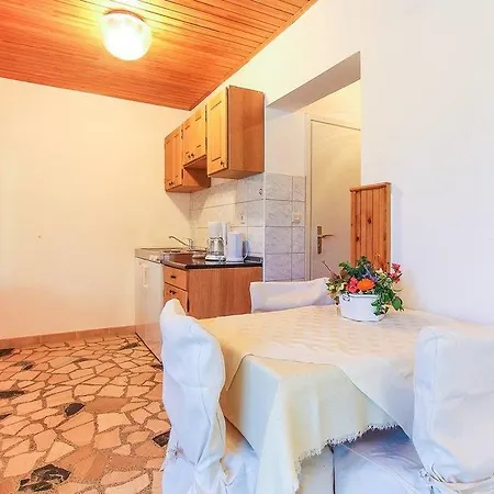 Zdravko Apartment